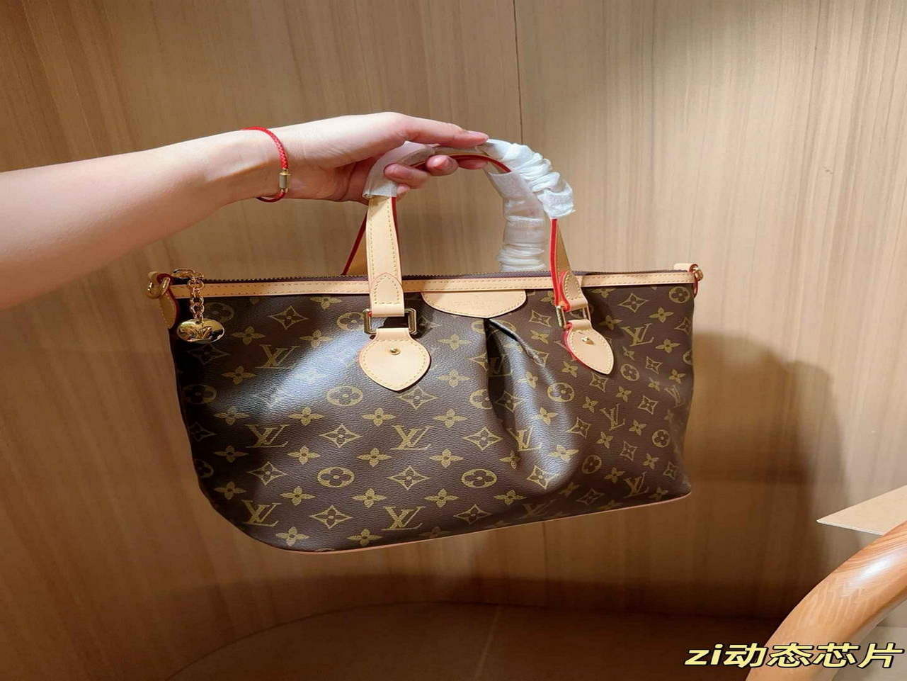 Experience a Bag Factory Virtual Tour: S-craftsmanship配图1 Experience a Bag Factory Virtual Tour: S-craftsmanship配图1