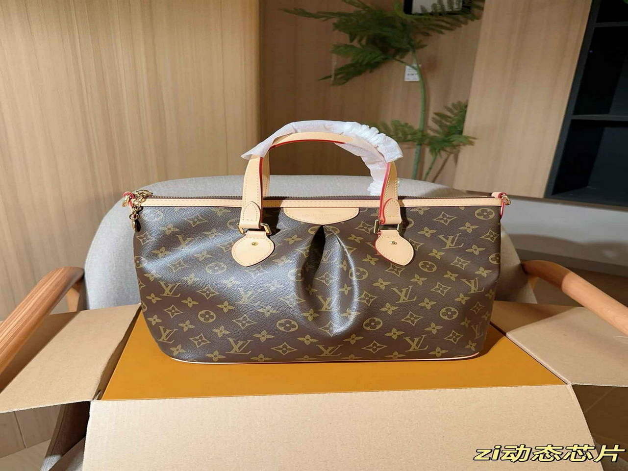What Is the Best Bag Material for Waterp-TPU vs PVC配图1