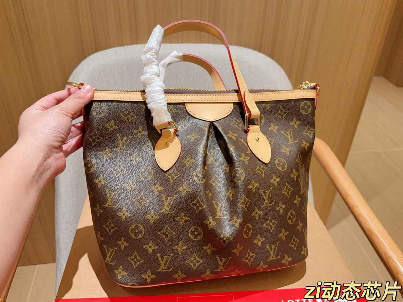 Bag Factory Custom Logo Placement: Key T-logo printing配图1